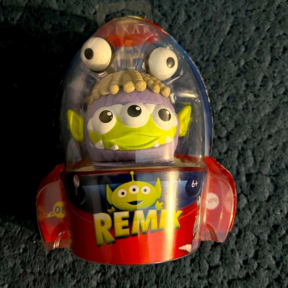 Pixar Alien Remix-Boo